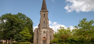Frontansicht Katholische Kirche St. Johannes in Bad Arolsen
