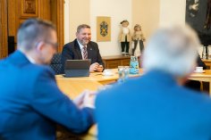 Bürgermeister Marko Lambion Bürgermeister Marko Lambion während einer Magistratssitzung