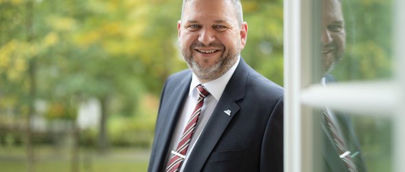 Porträt Bürgermeister Marko Lambion