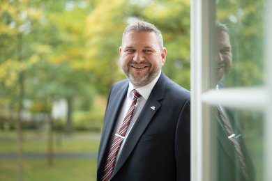 Porträt Bürgermeister Marko Lambion