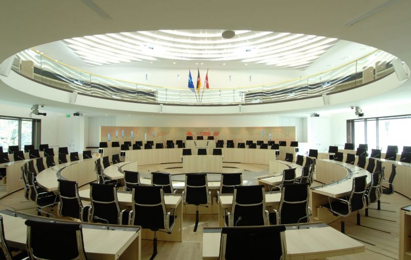 Der Plenarsaal des Hessischen Landtags